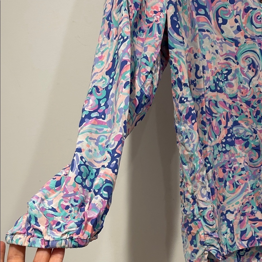 Lilly Pulitzer Slim Relaxed Bohemian Paisley Blouse Blue and Pink women’s XL - Picture 4 of 6
